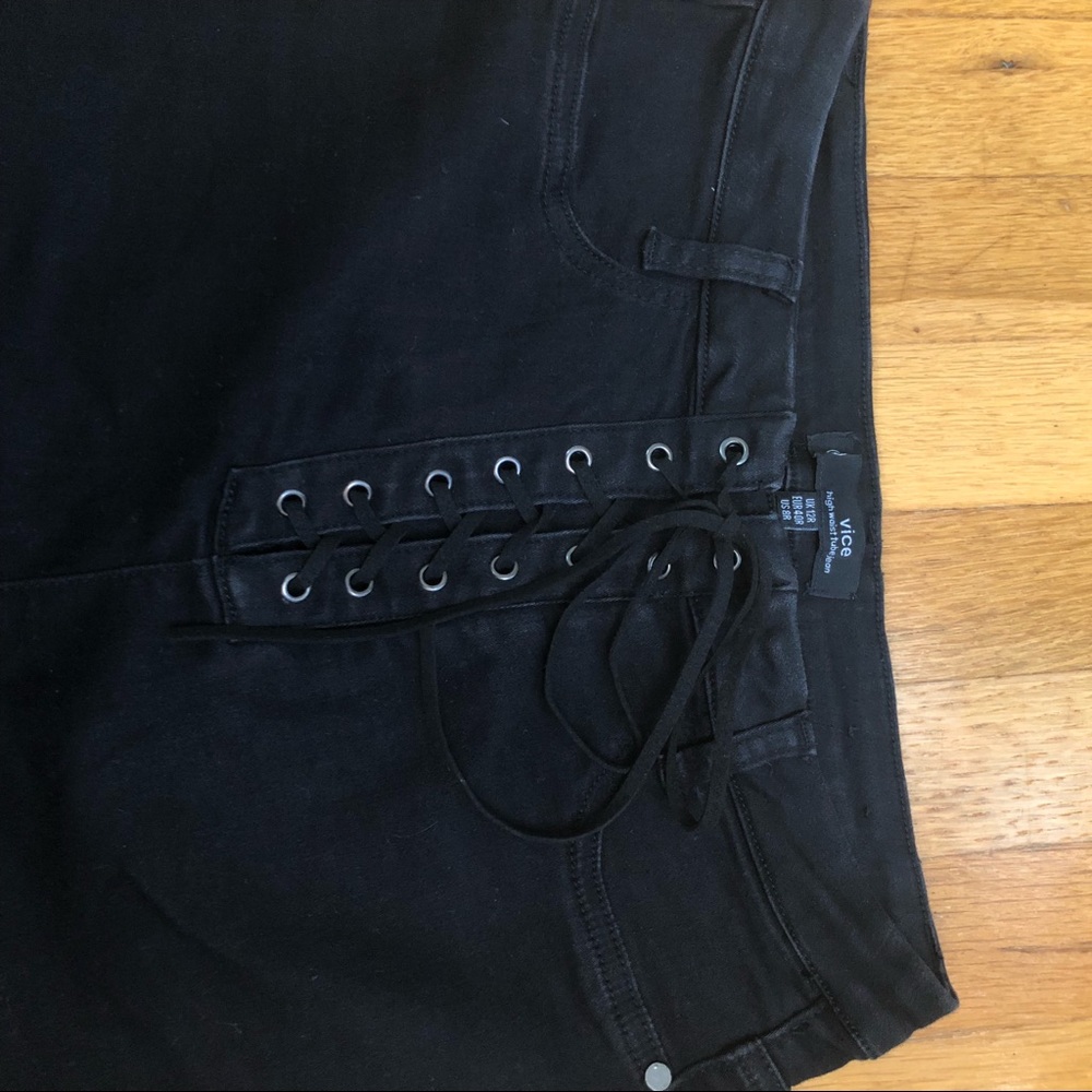 high waisted lace up skinny jeans - Picture 2 of 4